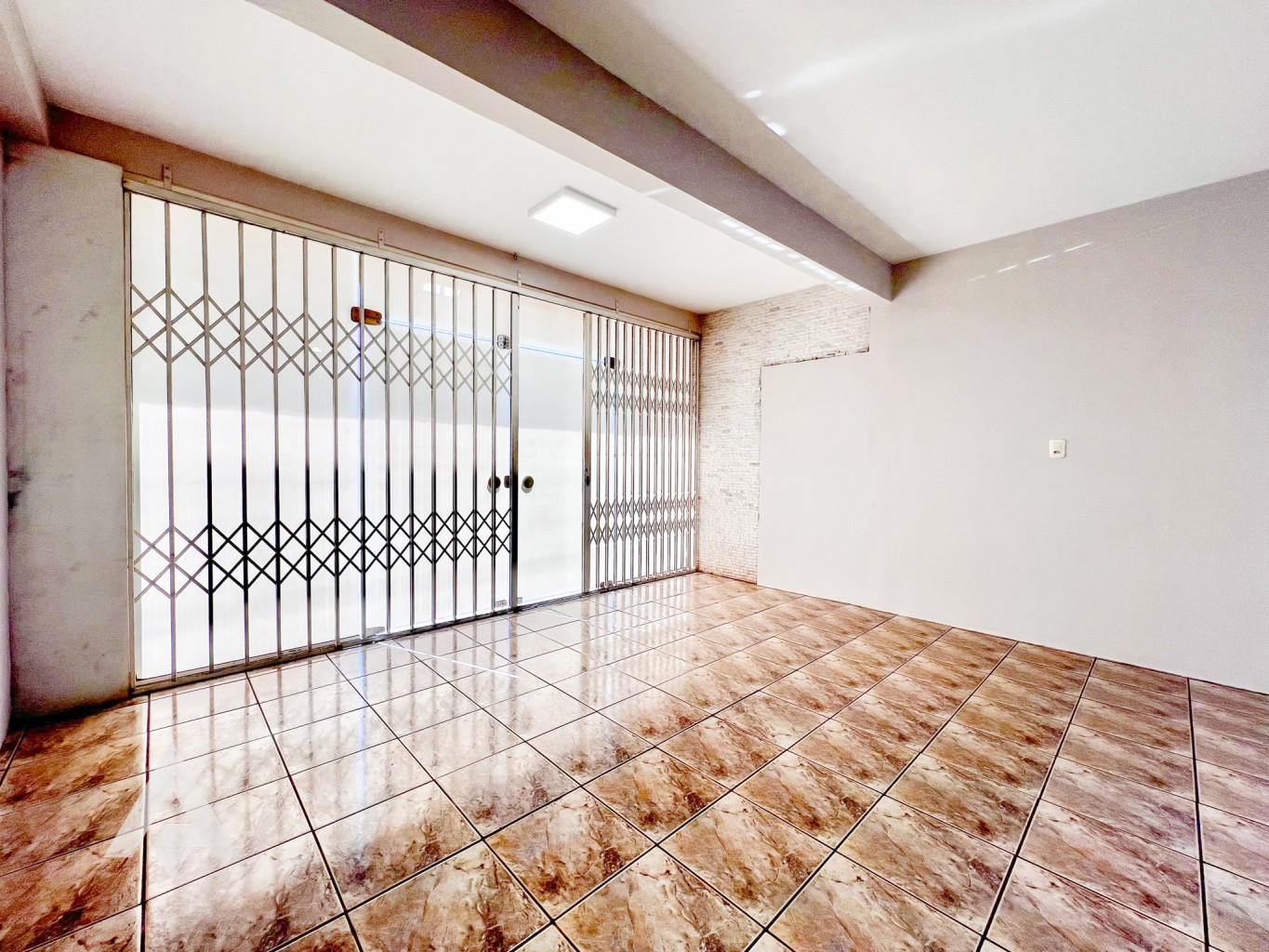Sala Comercial com 130m para locação por R$ 2.900,00 - Bairro da Velha - Blumenau/SC — foto 5