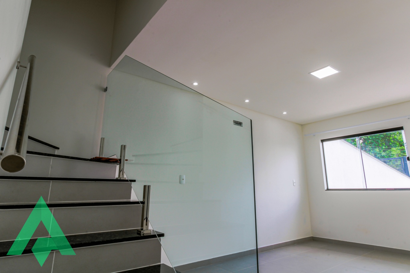 Sobrado com 2 suítes para locação, por R$ 2.750,00 - Bairro Itoupava Central - Blumenau/SC — foto 5