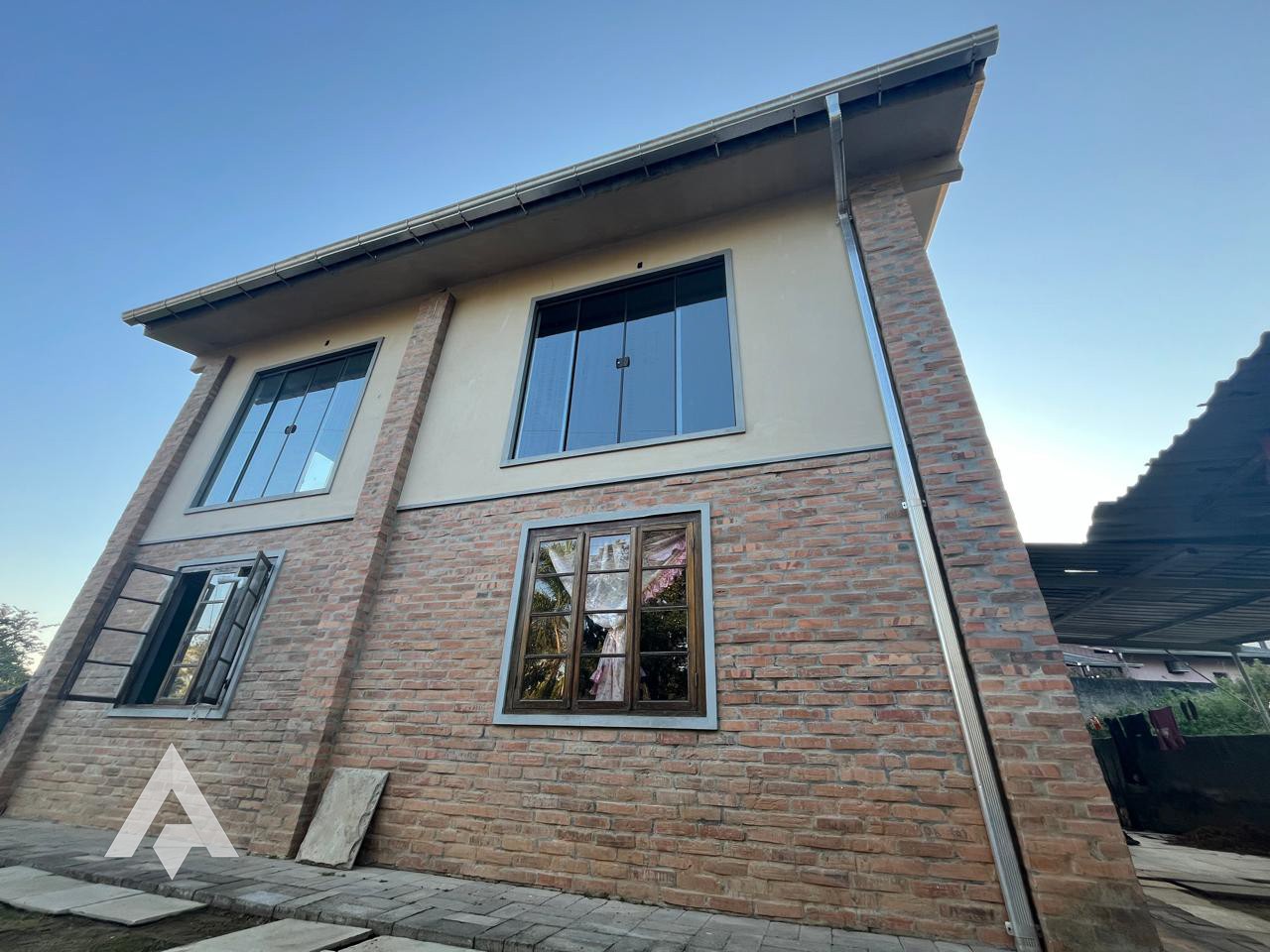 Casa com dois dormitórios para locação no bairro Fidélis! — foto 3