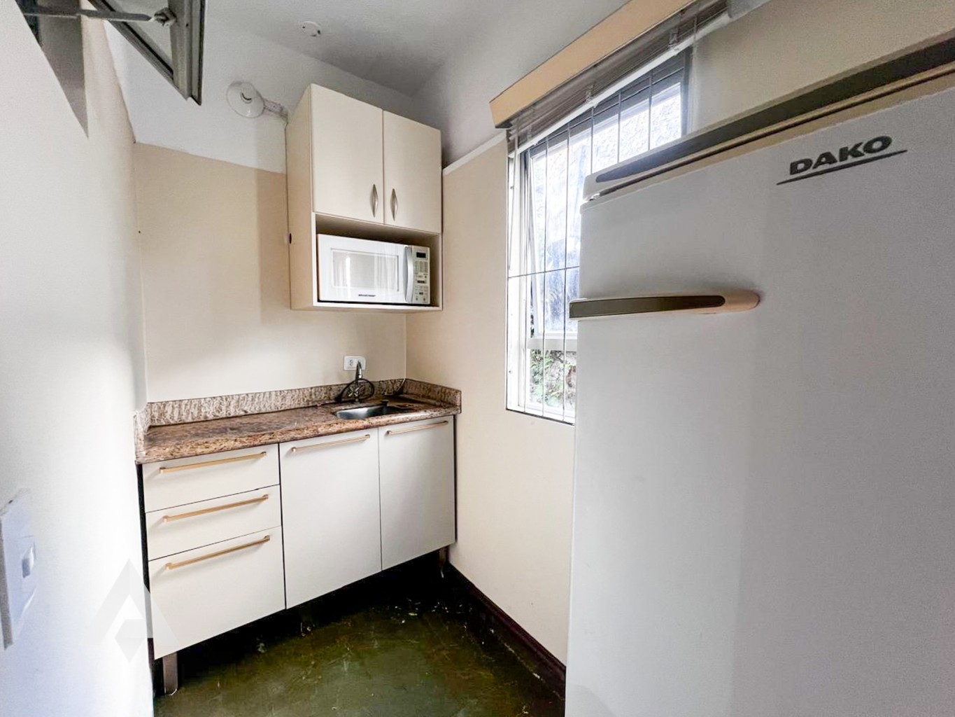 Loft de 1 dormitório para locação, por R$ 1.300,00 - Bairro Itoupava Seca - Blumenau/SC — foto 4