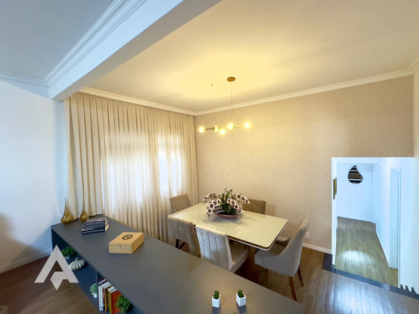 Casa com 3 dormitórios e piscina, a apenas 350 metros do Parque Vila Germânica no bairro Velha! — foto 7