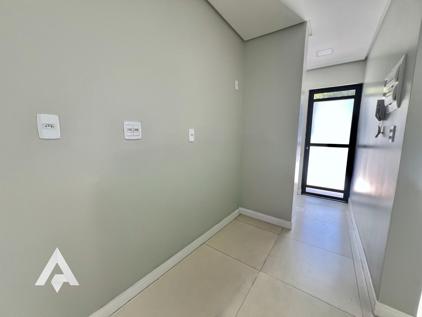 Apartamento com 2 dormitórios para locação por R$ 1.900,00 - Bairro Itoupava Norte - Blumenau/SC — foto 4