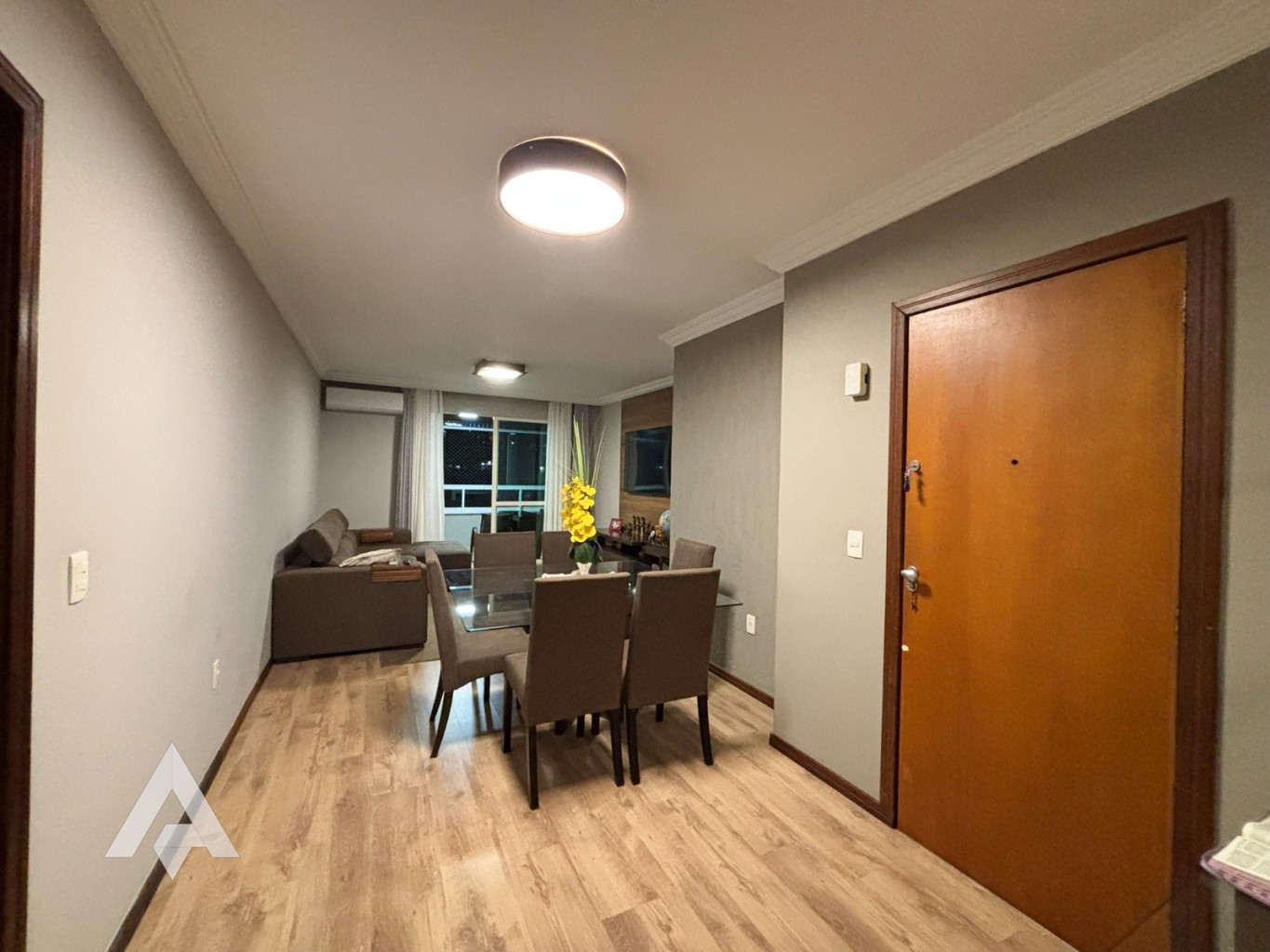Apartamento com 3 dormitórios á venda por R$ 699.000,00 - Bairro Garcia - Blumenau/SC — foto 2