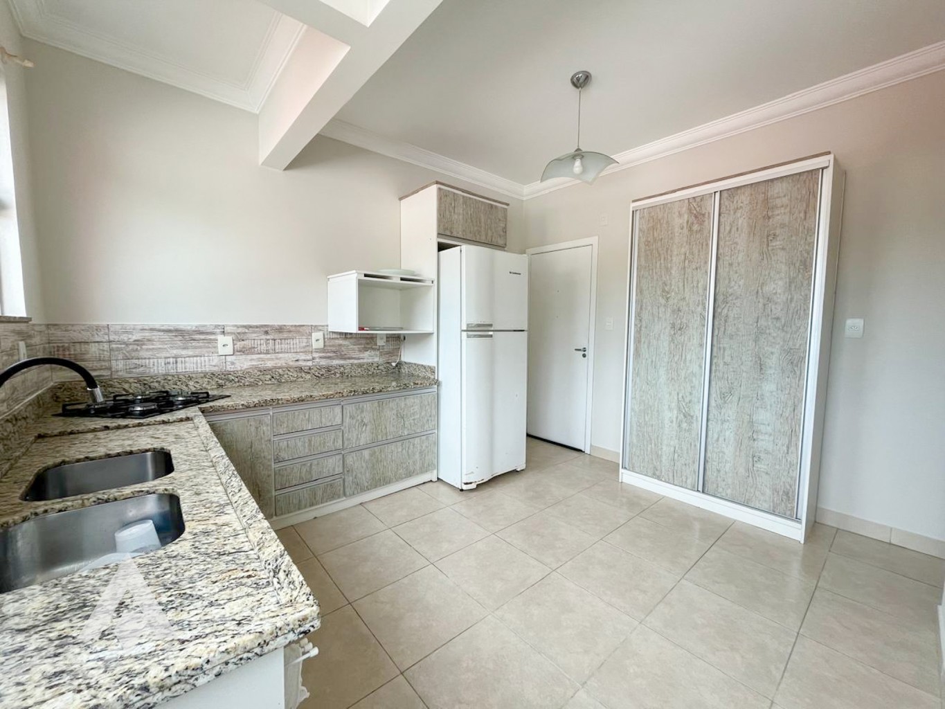 Apartamento com 4 dormitórios para locação por R$ 3.200,00 - Bairro Garcia - Blumenau/SC — foto 3