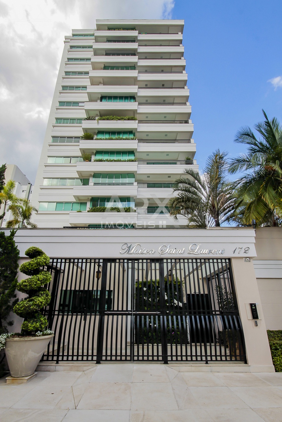 Apartamento alto padrão na Ponta Aguda — foto 2