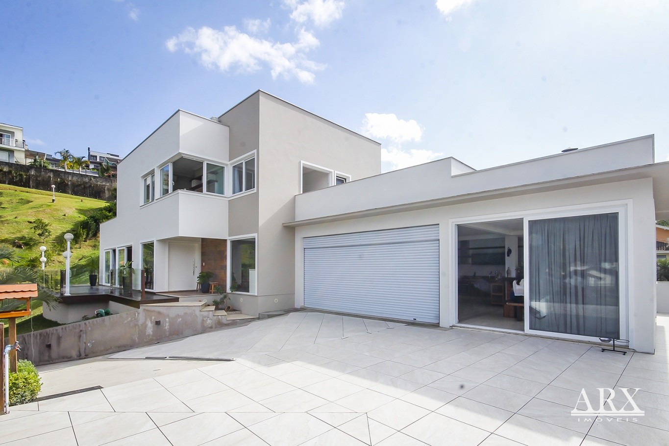 Ativo raro no centro de Pomerode 2.300m + residência completa — foto 4