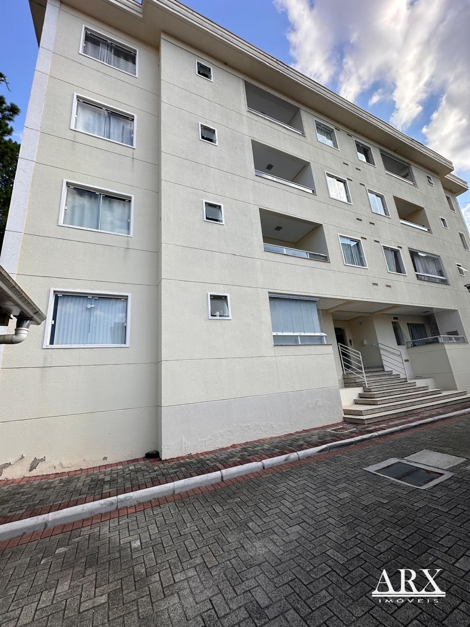 Apartamento com 2 dormitórios, semimobiliado, no bairro Valparaíso. — foto 3
