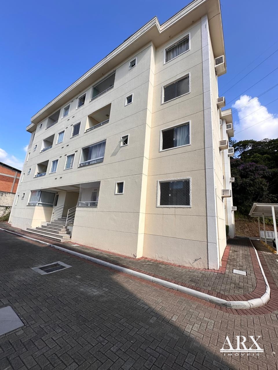 Apartamento com 2 dormitórios, semimobiliado, no bairro Valparaíso. - foto 1