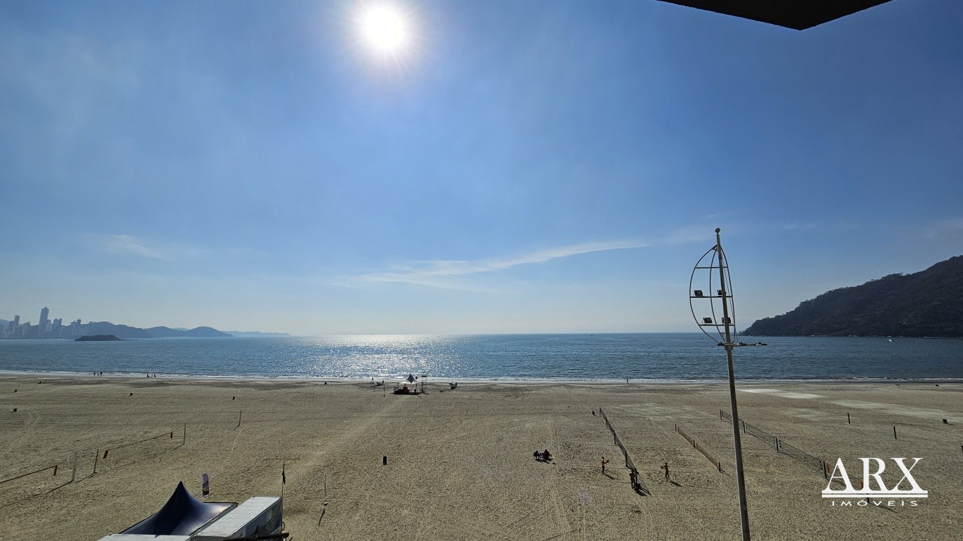 Amplo apartamento na barra sul, com vista cinematográfica para o mar de Balneário Camboriú. — foto 4