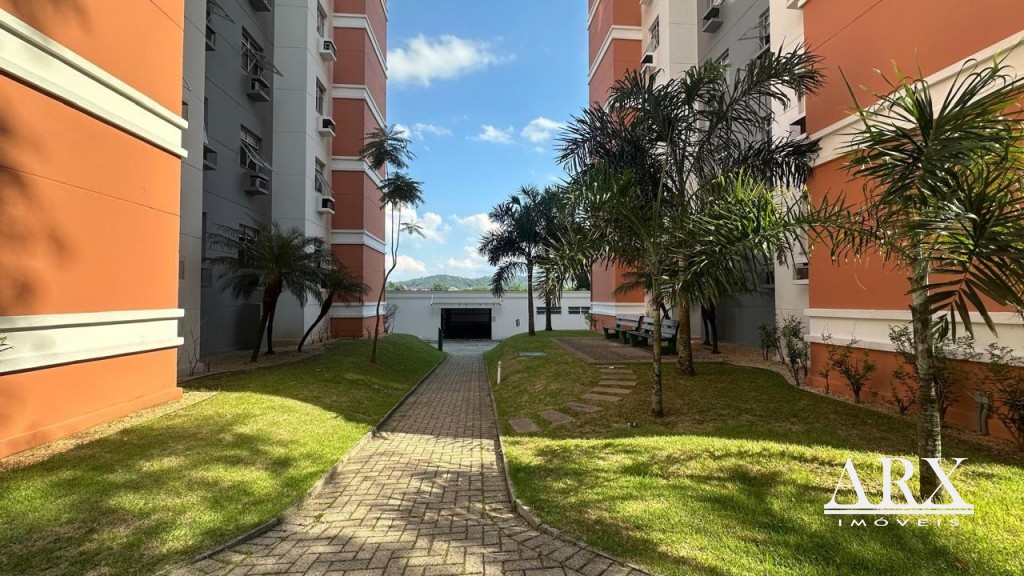 Apartamento semimobiliado disponível para venda ou locação na Água Verde — foto 3