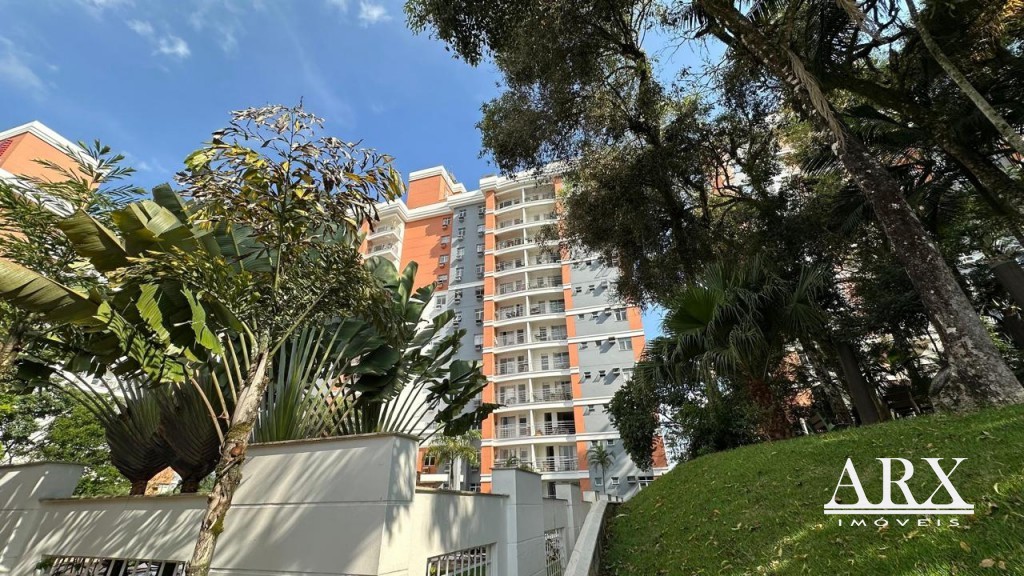 Apartamento semimobiliado disponível para venda ou locação na Água Verde — foto 2