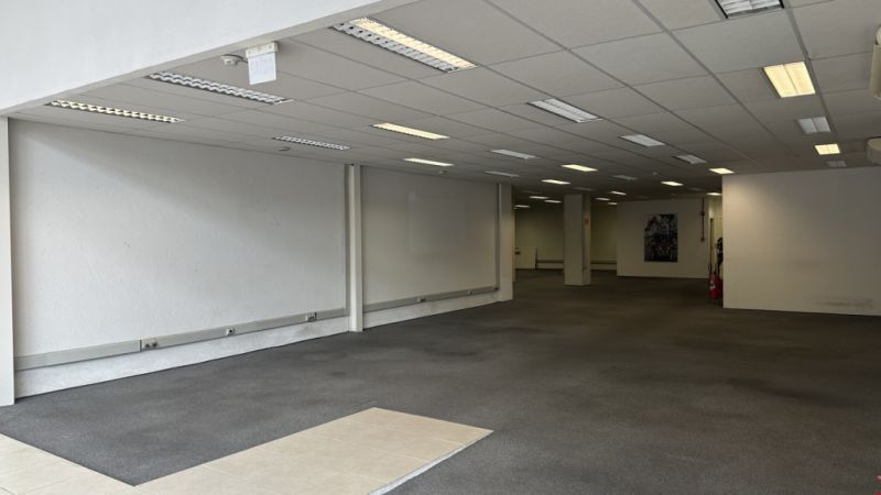 Sala comercial no Neumarkt Trade Center - Para venda e locação! — foto 4