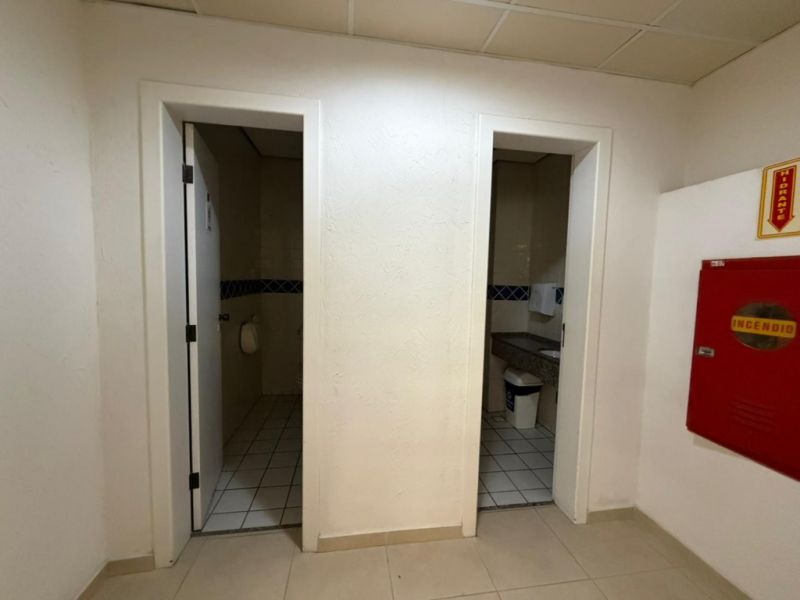 Sala comercial no Neumarkt Trade Center - Para venda e locação! — foto 7