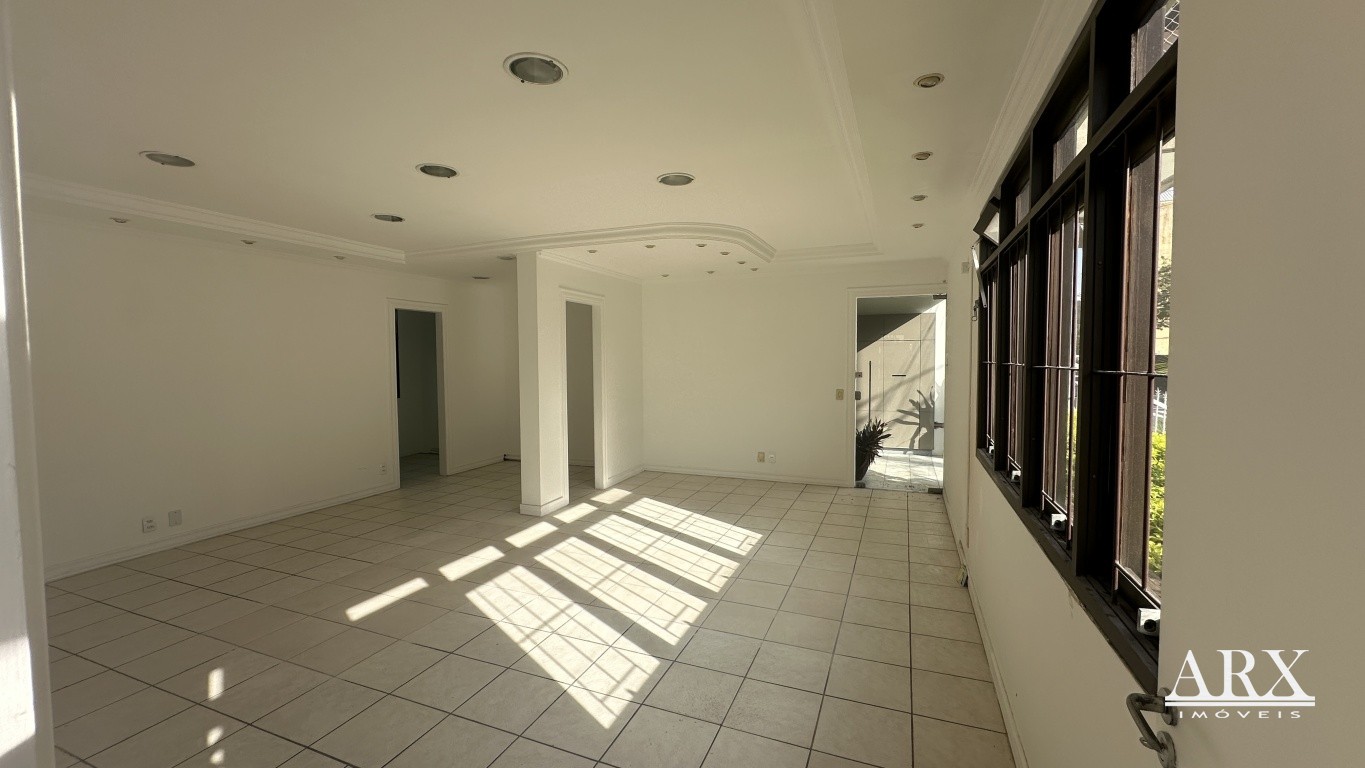Sala comercial térrea na Ponta Aguda, para locação! — foto 4