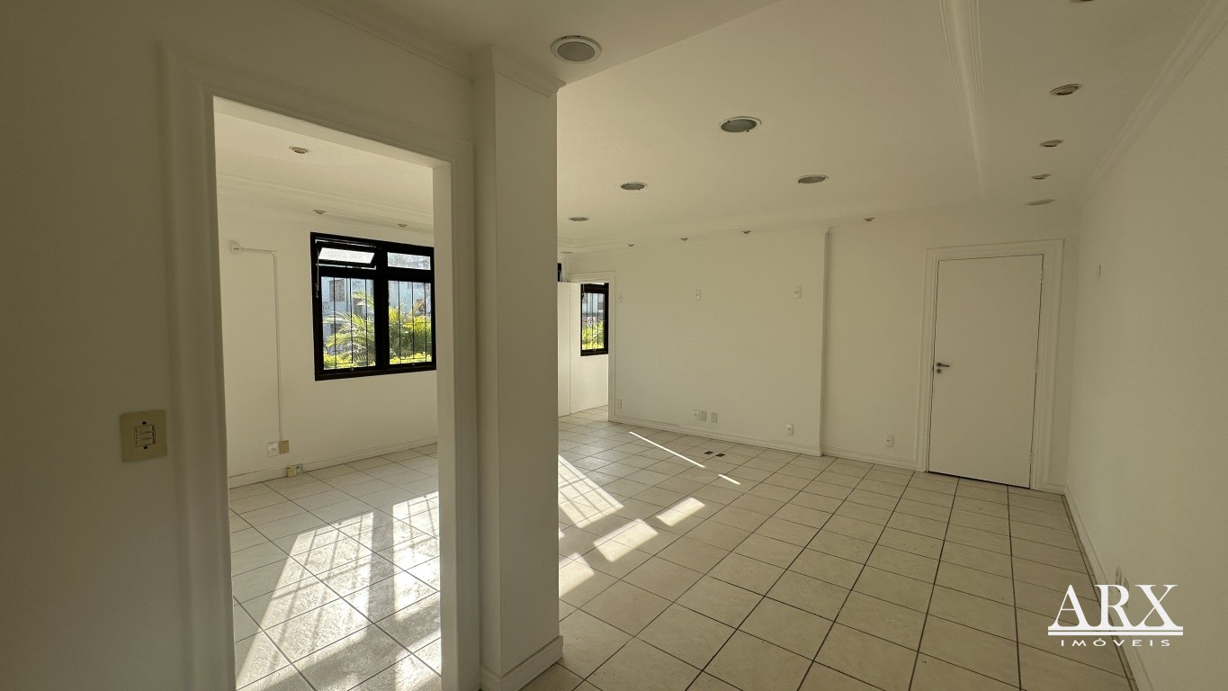 Sala comercial térrea na Ponta Aguda, para locação! — foto 6