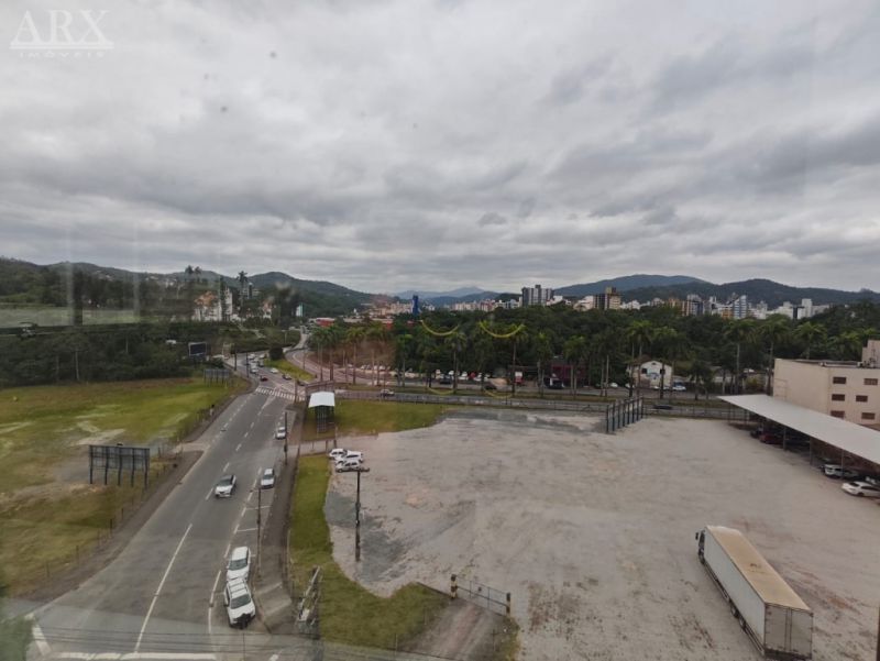 Sala comercial para locação no Centro de Blumenau — foto 5
