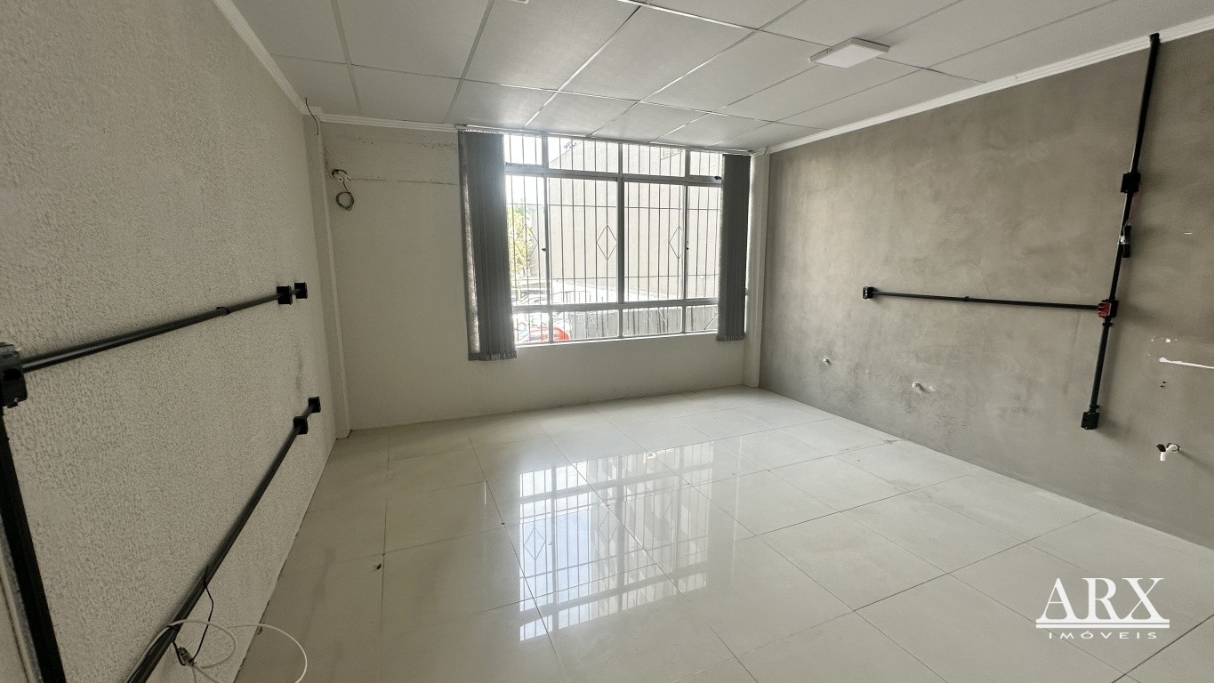 Sala térrea para locação na Rua XV de Novembro — foto 3