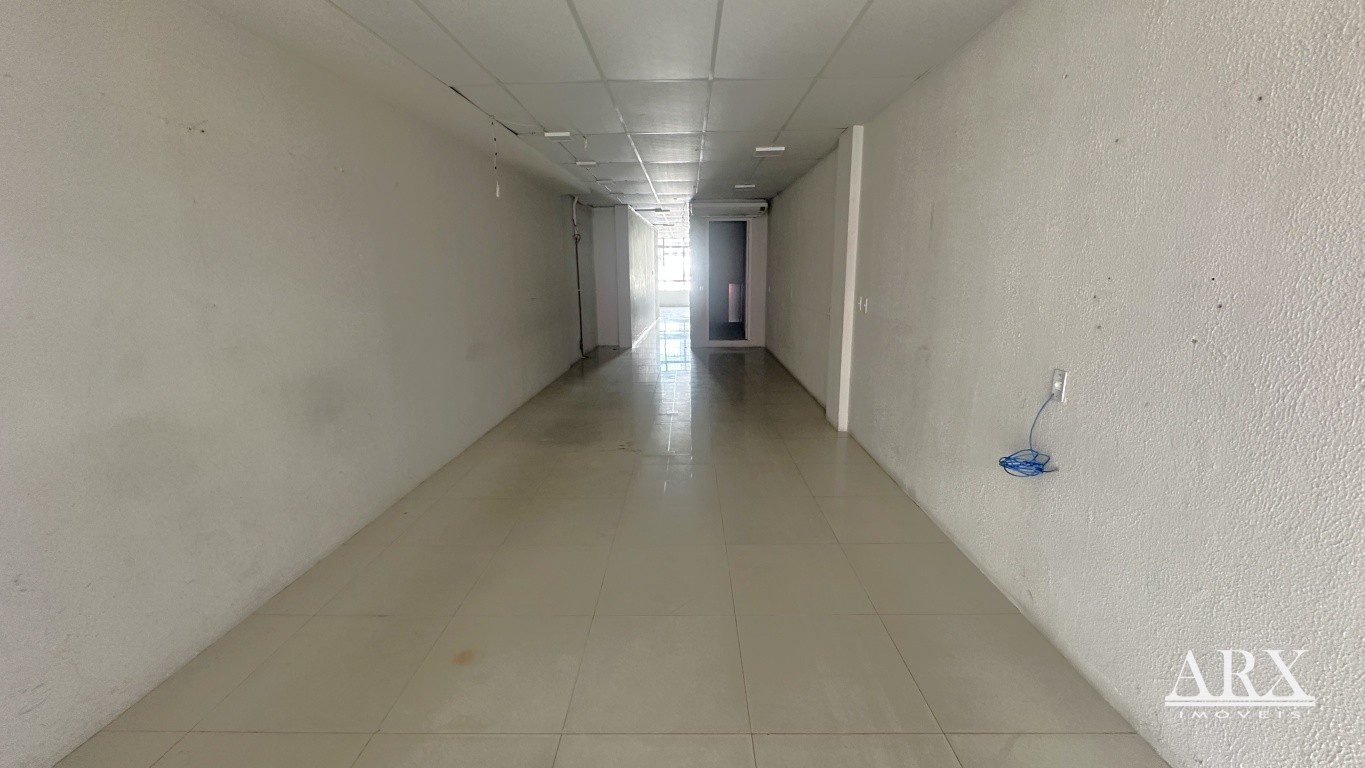 Sala térrea para locação na Rua XV de Novembro — foto 4