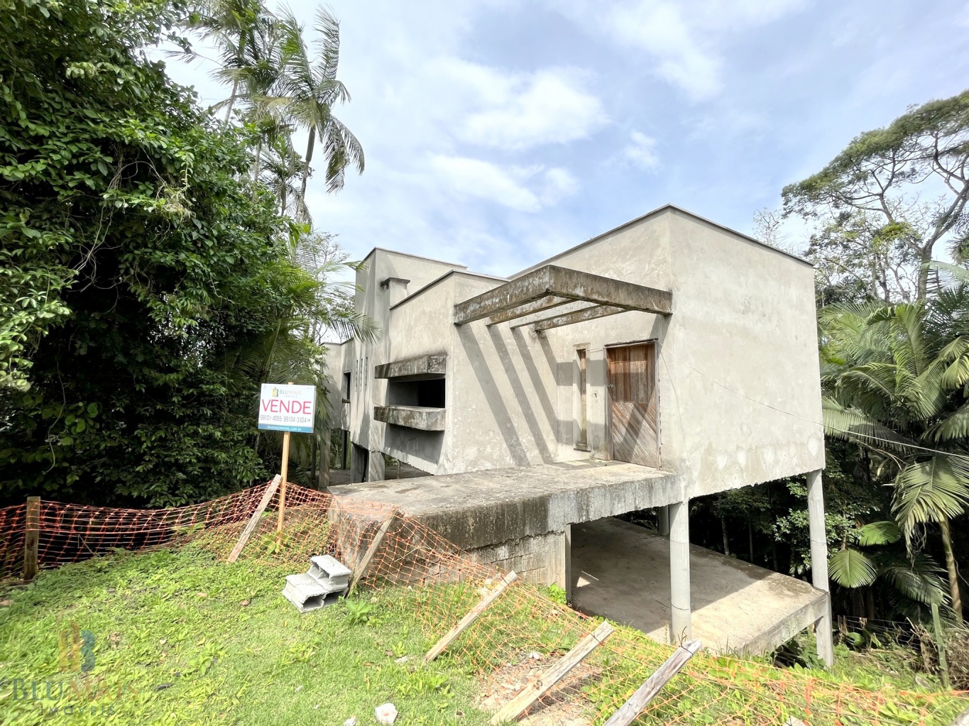 Casa de 3 quartos, 313m² no bairro Do Salto, em Blumenau | Eu Corretor
