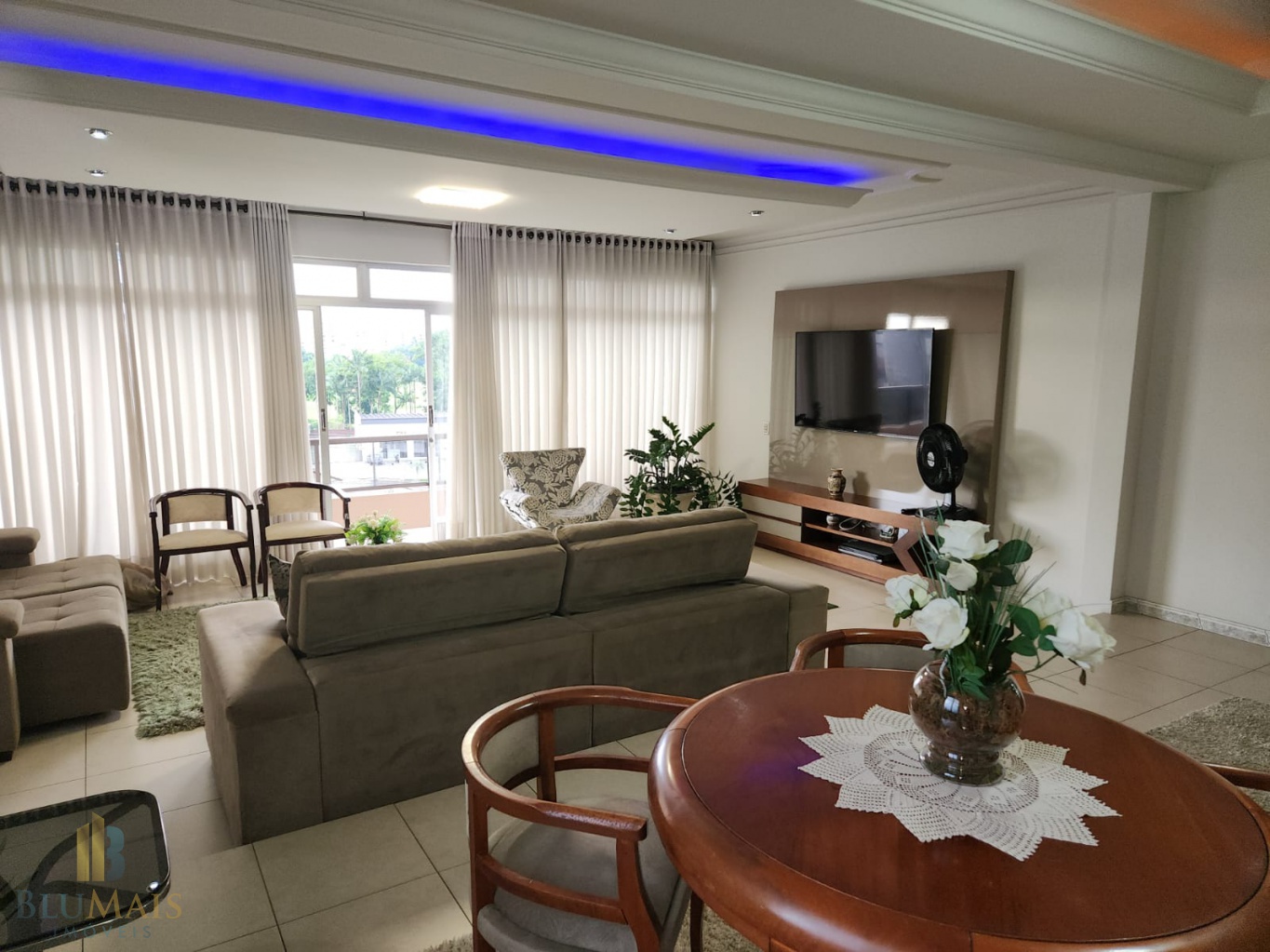 Apartamento de 4 quartos, 305m² no bairro Centro, em Blumenau | Eu Corretor