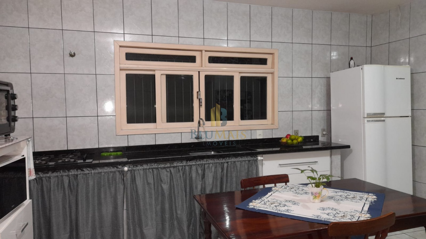 Casa de 3 quartos, 164m² no bairro Do Salto, em Blumenau | Eu Corretor
