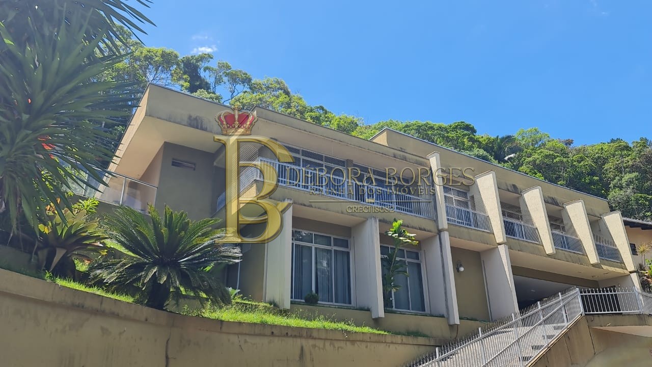 Casa de 5 quartos, 376m² no bairro Centro, em Blumenau | Eu Corretor