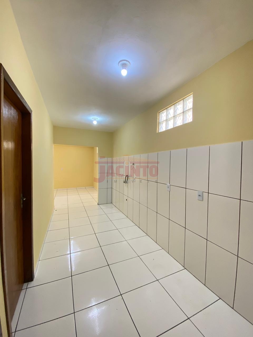 Casa geminada com 2 dormitórios no Bairro Tribess. — foto 5