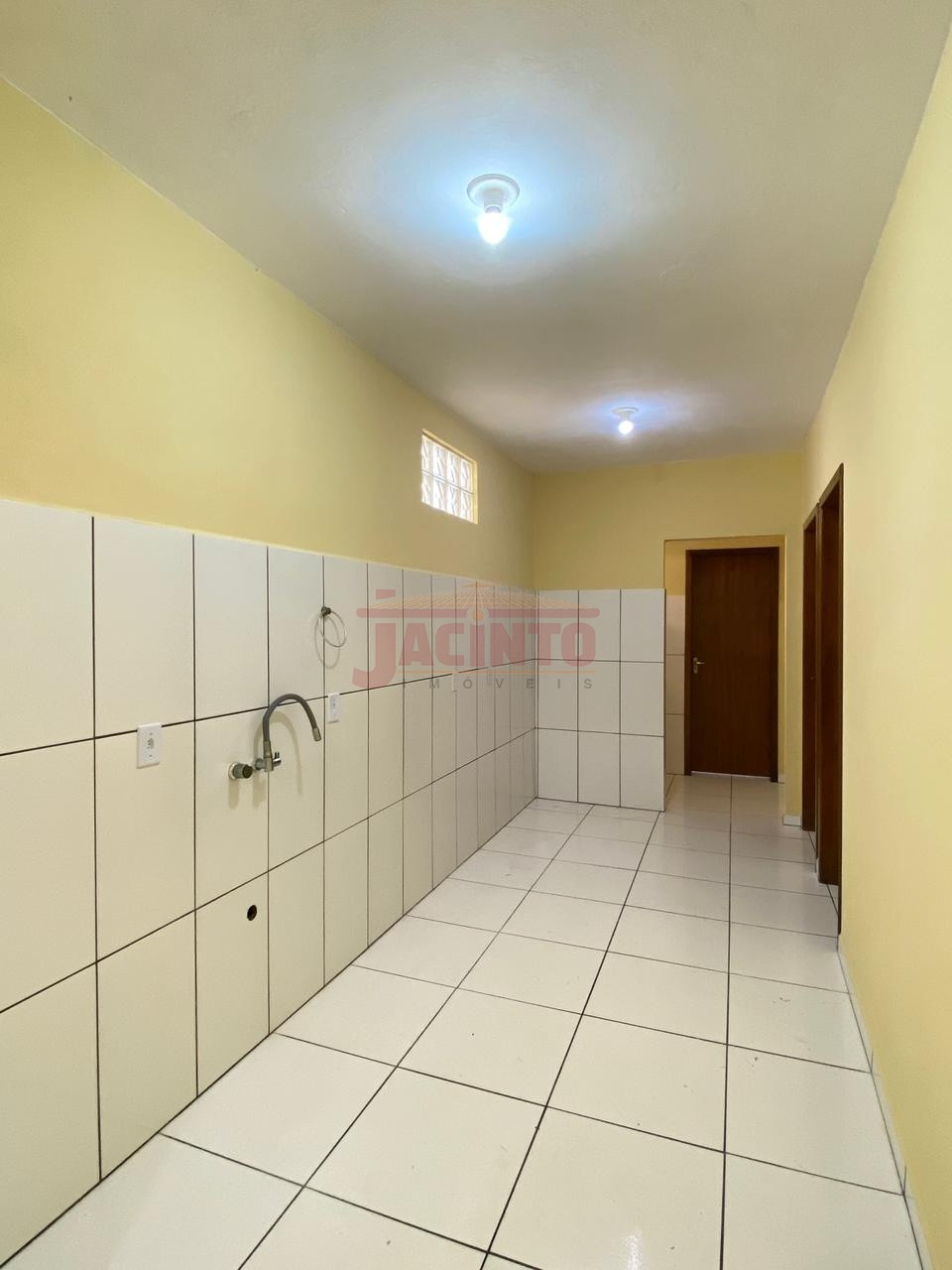 Casa geminada com 2 dormitórios no Bairro Tribess. — foto 6