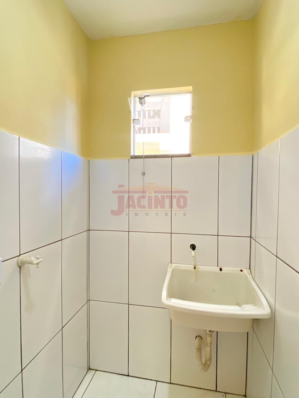 Casa geminada com 2 dormitórios no Bairro Tribess. — foto 7