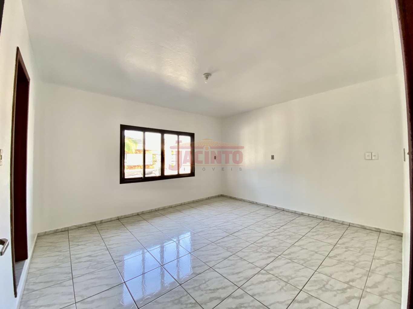 Casa parte superior com 3 suítes no Bairro Itoupava Central. — foto 7