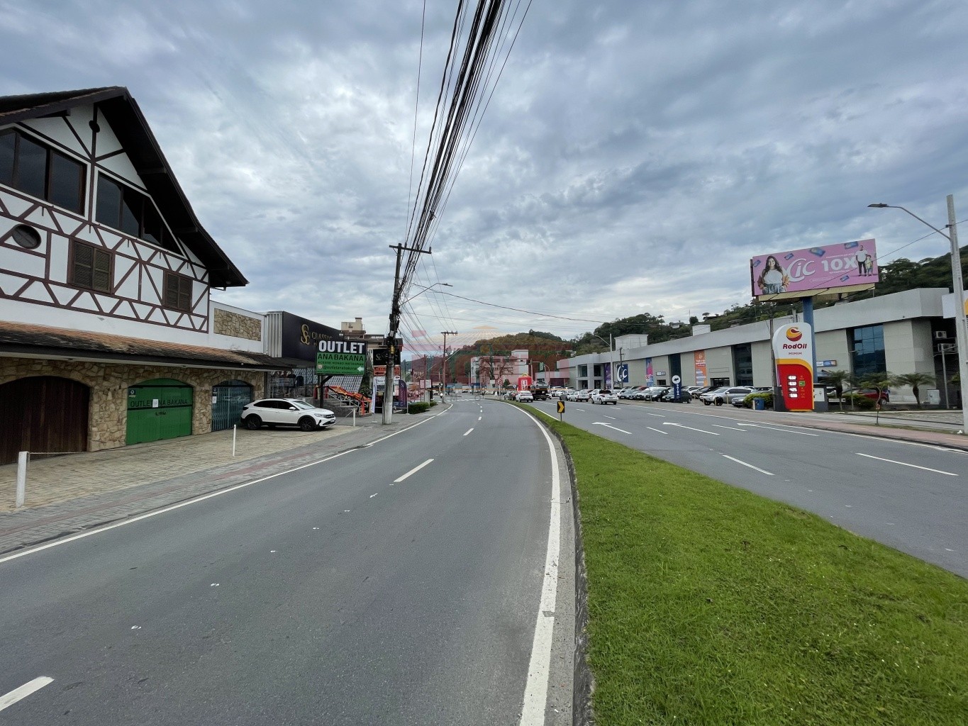 Prédio Comercial e Residencial no bairro Itoupava Norte - Excelente oportunidade de investimento. — foto 4