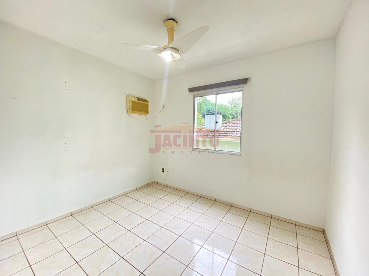 Apartamento com 2 dormitórios no bairro Fortaleza. — foto 6