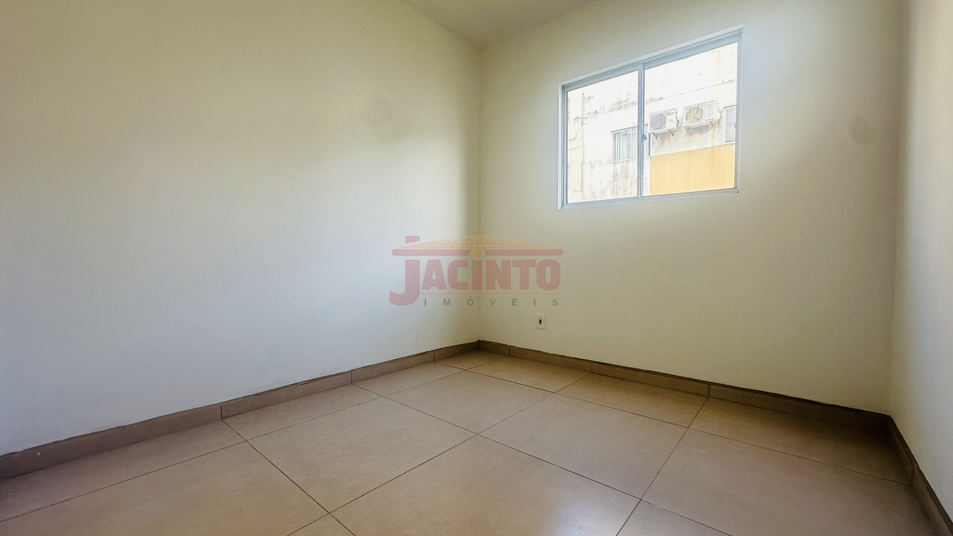 Apartamento de 2 dormitórios no Bairro Tribess. — foto 6