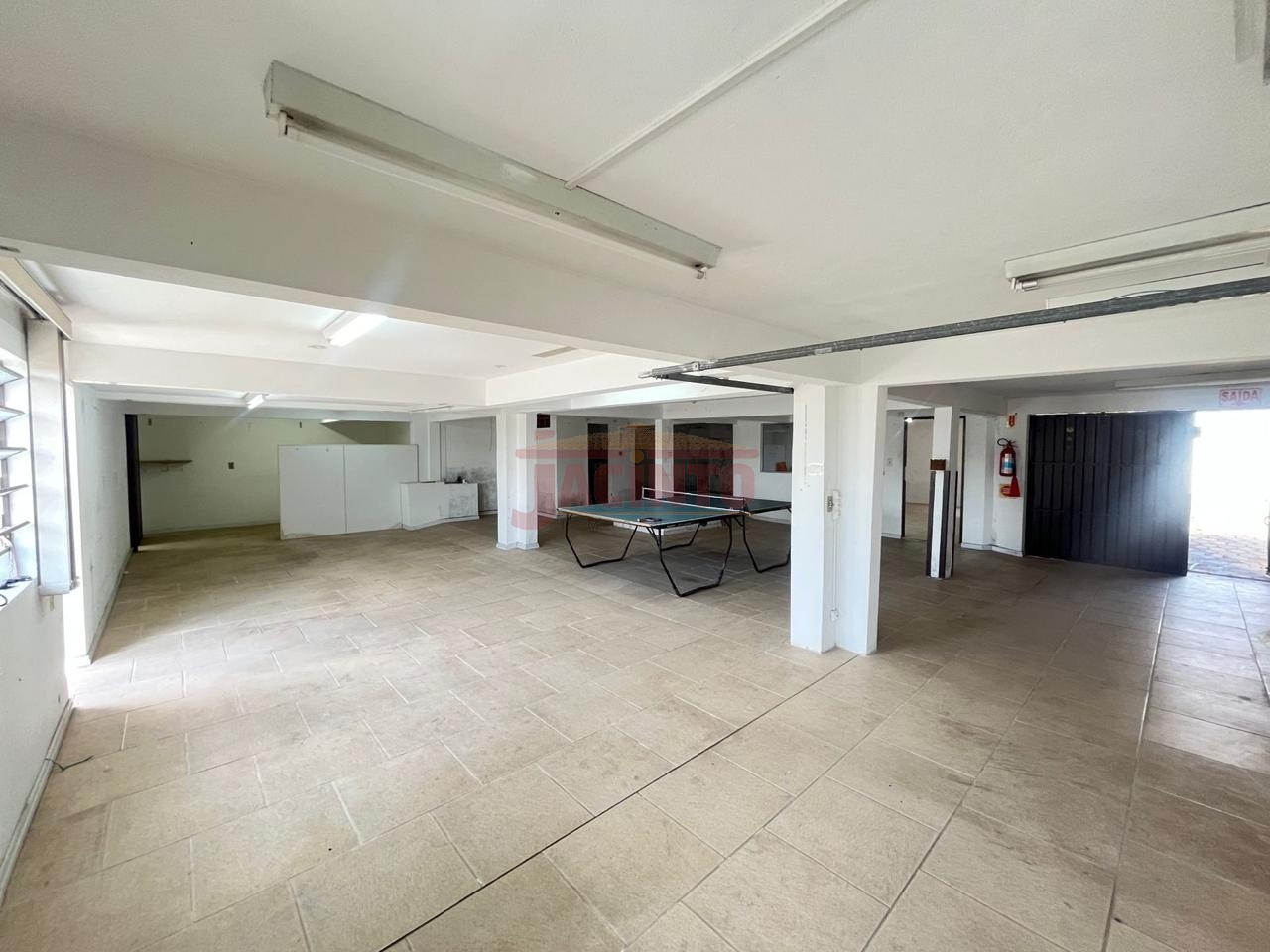 Sala comercial com aproximadamente 100m no Bairro Fortaleza. — foto 4