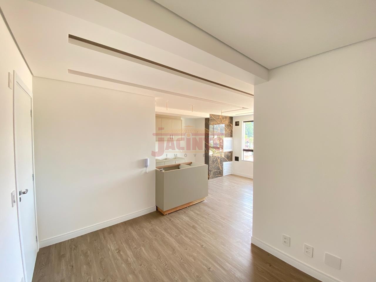 Apartamento semi mobiliado com 2 dormitórios no Bairro Garcia. — foto 6