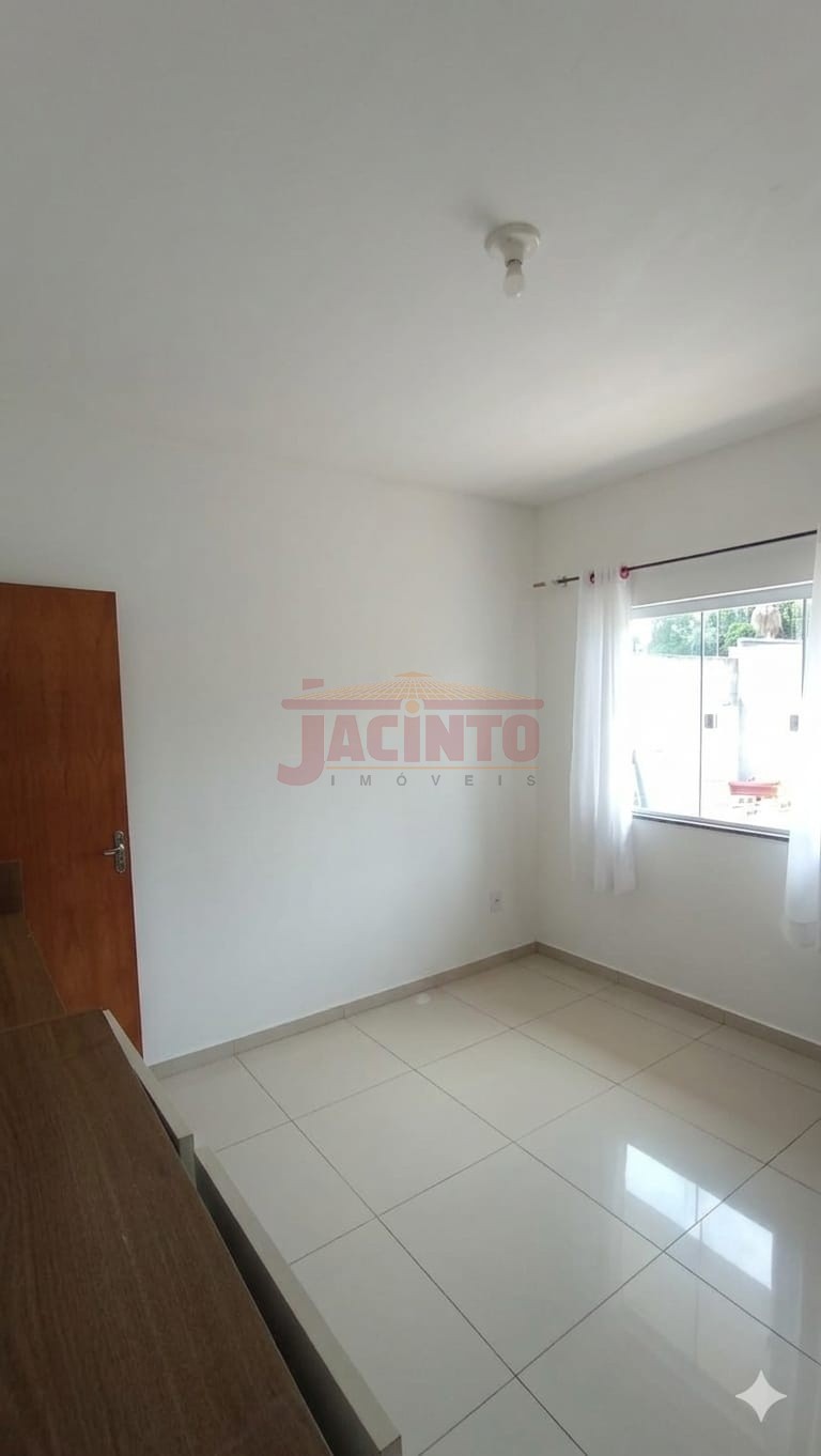 Casa Geminada na Fortaleza Alta, com 2 dormitórios e terreno nos fundos. — foto 5