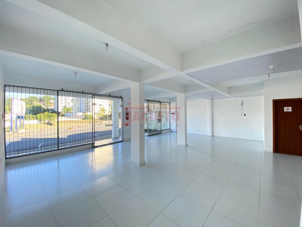 Sala comercial com aproximadamente 80 m no Bairro Fortaleza. — foto 5