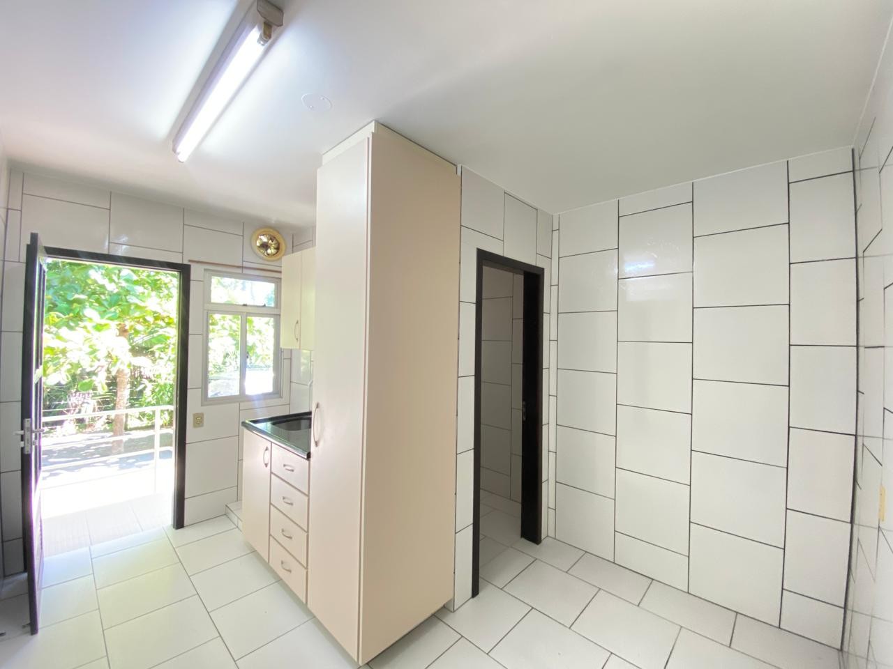 Apartamento/Loft com 1 dormitório no Bairro Fidelis. — foto 4