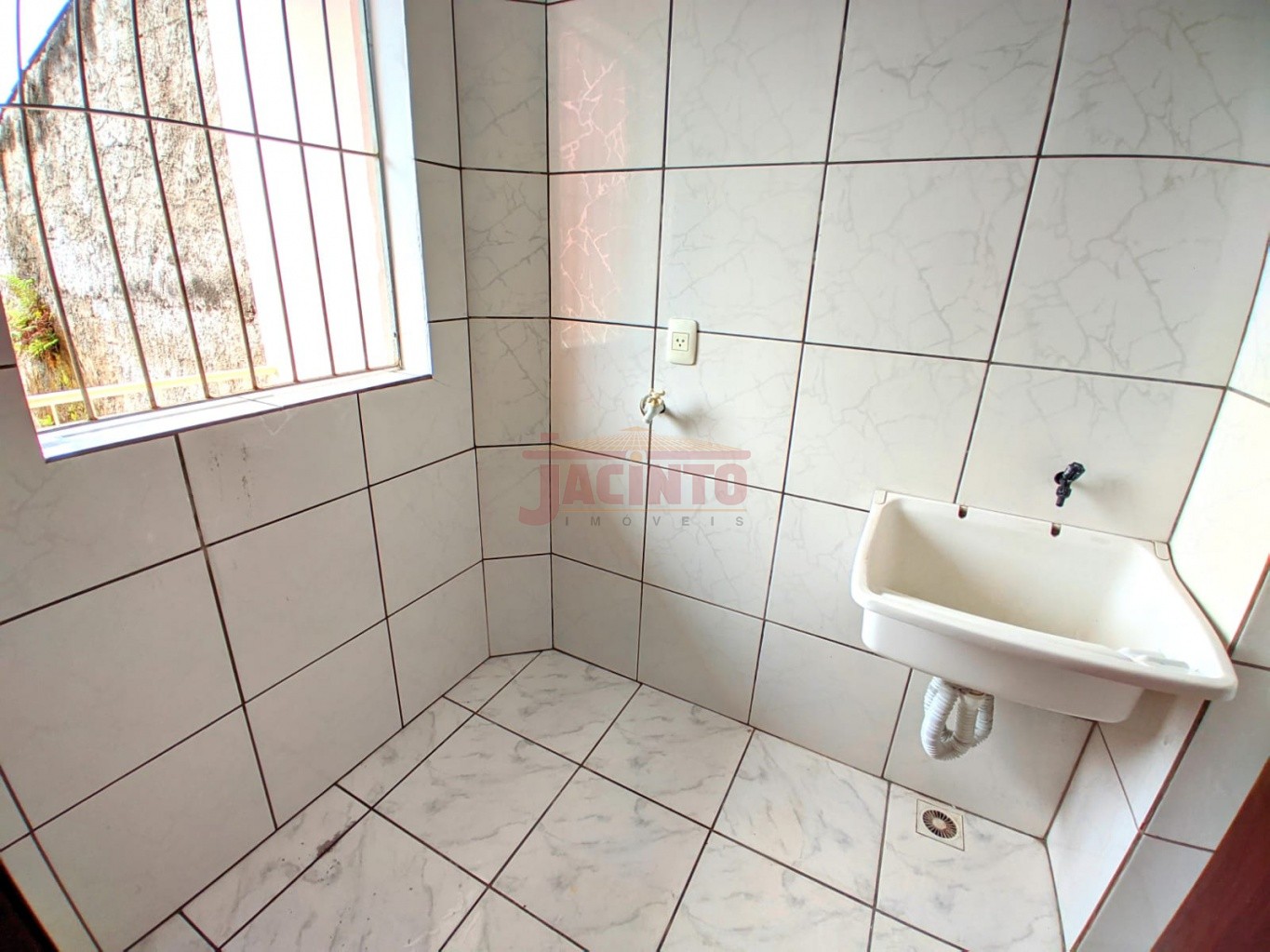 Apartamento com 2 dormitórios no Bairro Fortaleza. — foto 5