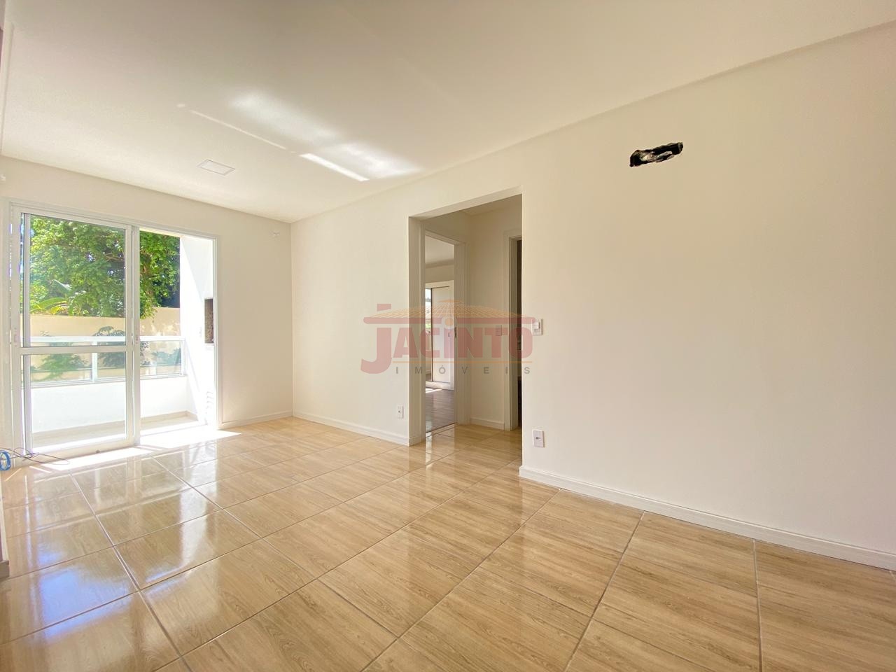 Apartamento com 2 dormitórios, localizado no Residencial Fortaleza de Sagres, bairro Fortaleza — foto 2