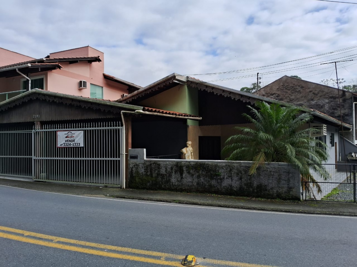 Ótimo imóvel de 02 dormitórios e 02 suítes no bairro Progresso em Blumenau SC. - foto 1