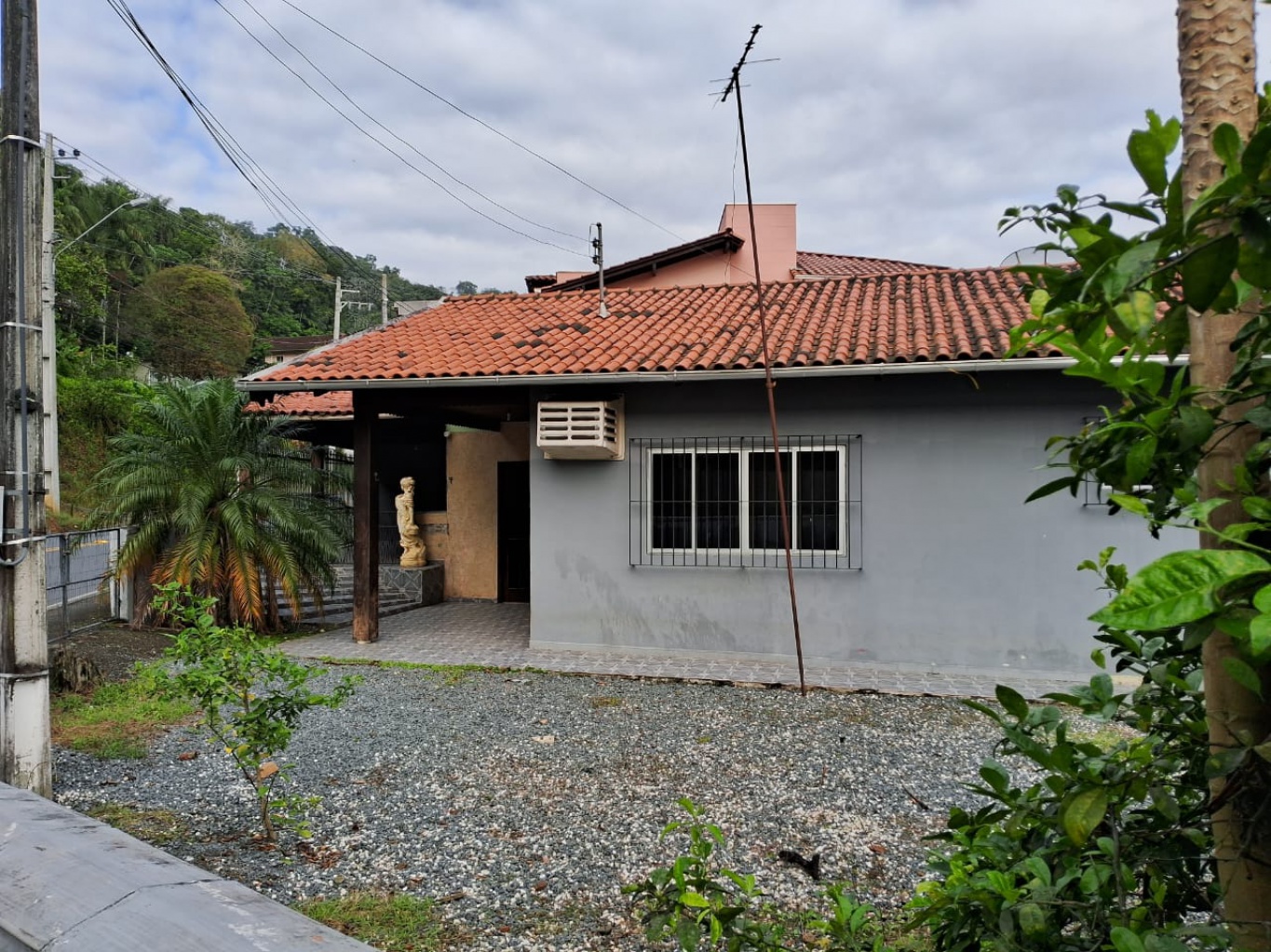 Ótimo imóvel de 02 dormitórios e 02 suítes no bairro Progresso em Blumenau SC. — foto 3