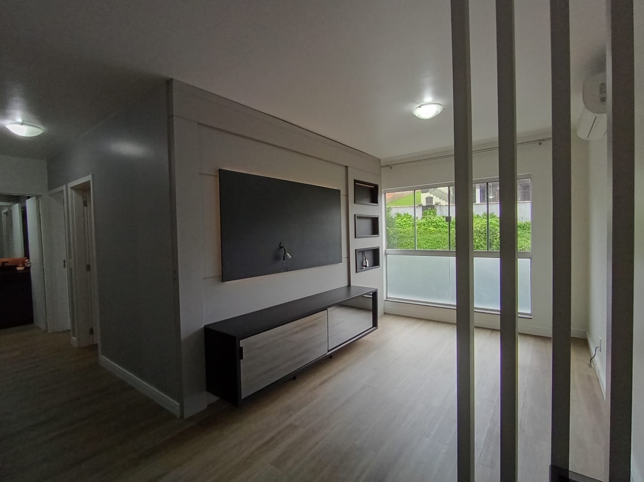 Lindo Apartamento de 03 dormitórios com móveis sob medida no bairro Fortaleza em Blumenau, SC. — foto 6