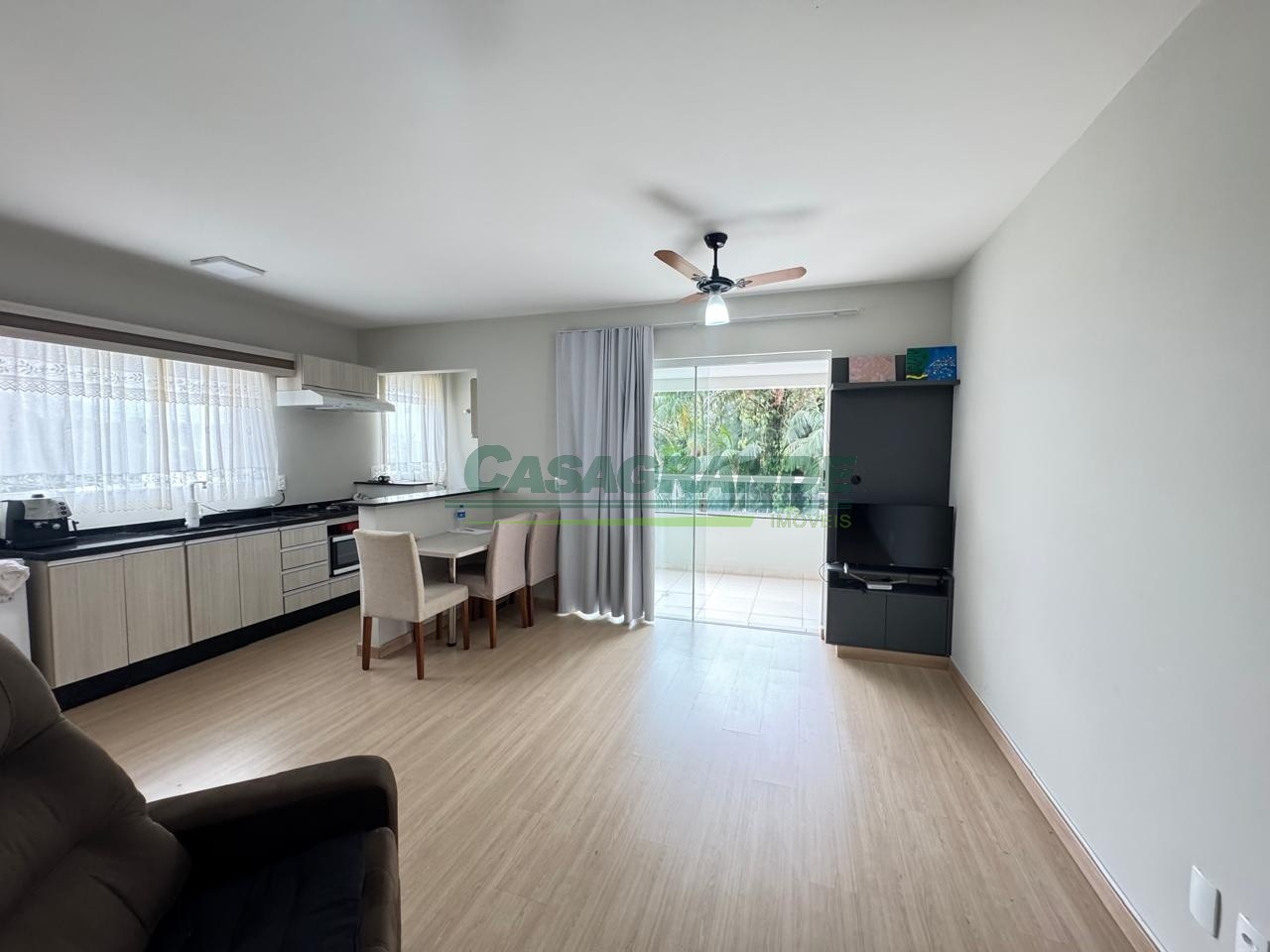 Se você busca um apartamento com localização privilegiada, a apenas 8 minutos do centro da cidade, próximo a comércios, serviços e facilidades do dia a dia, esta é a oportunidade perfeita! — foto 4