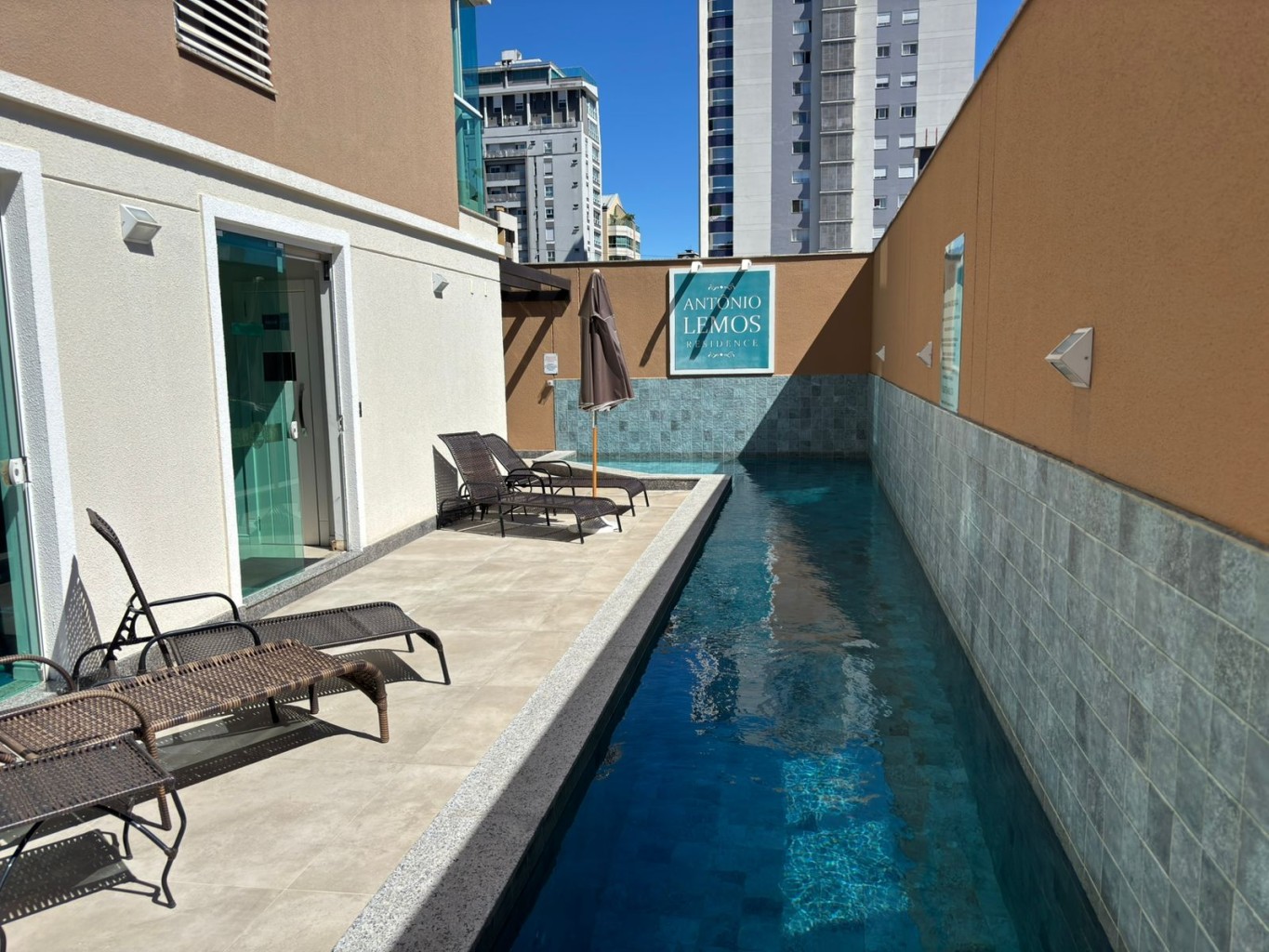 Apartamento em ótima localização no bairro Vila Nova, região livre de enchente e próximo de vários comércios. — foto 4