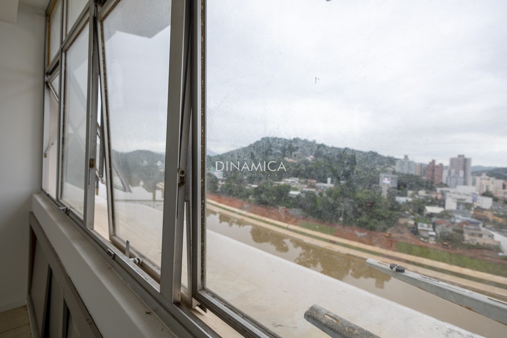 Alugar Sala Comercial no bairro Centro em Blumenau
