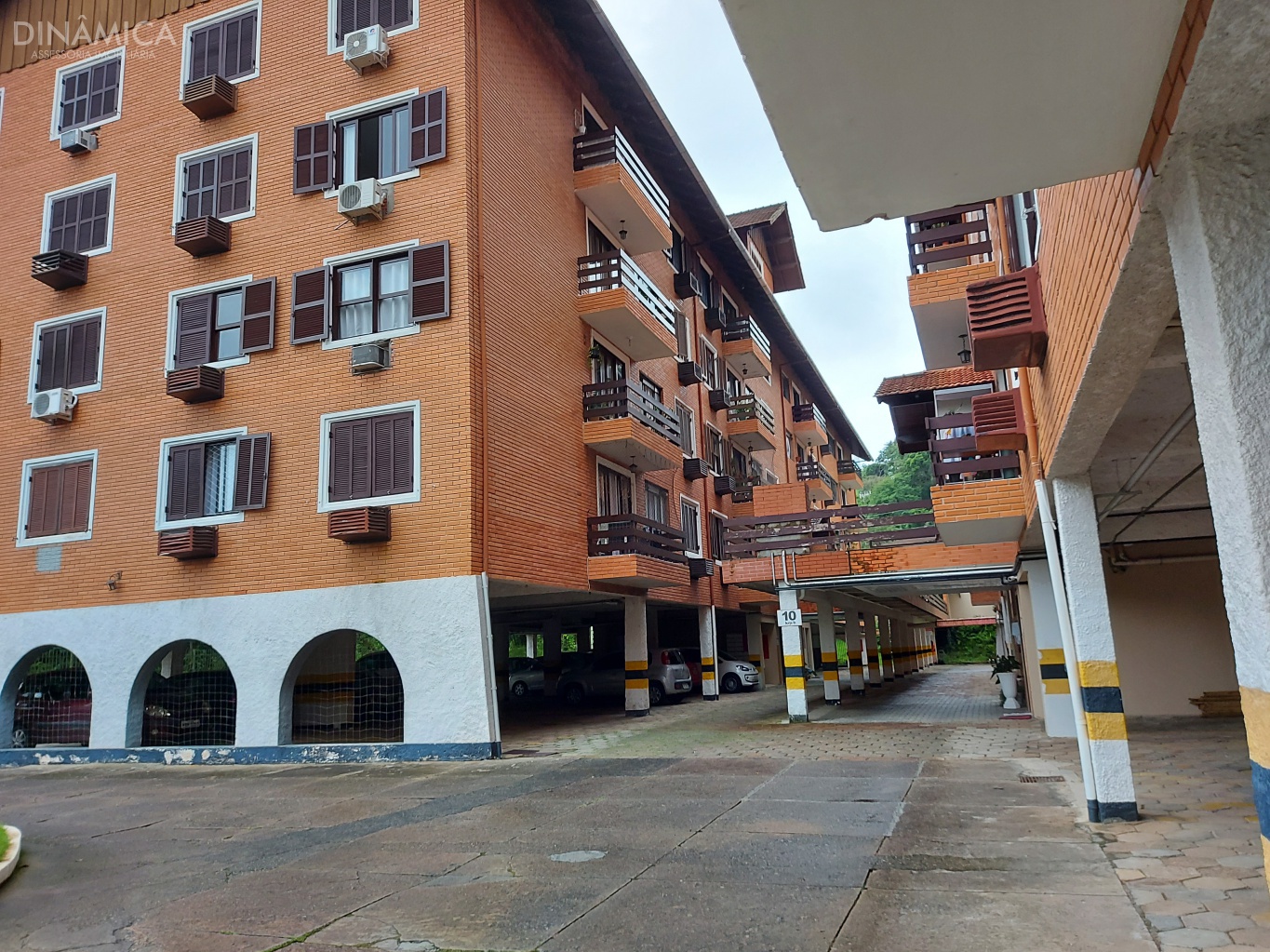 Apartamento com 03 quartos, bairro Garcia, Blumenau, dinamica sul, imobiliaria em blumenau, floresta negra, apartamento a venda, semimobiliado, aquecimento a gas