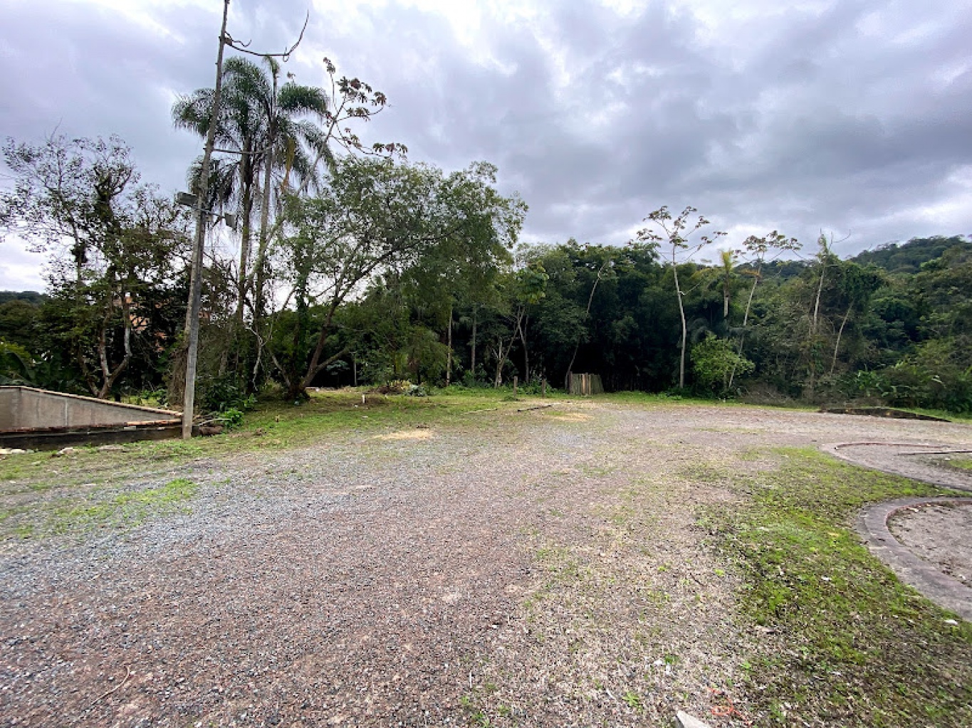 Oportunidade única para você que quer construir próximo ao Centro de Blumenau. Oferta exclusiva da Dinâmica Sul para você que procura uma grande oportunidade de levar a sua marca ao topo. — foto 2