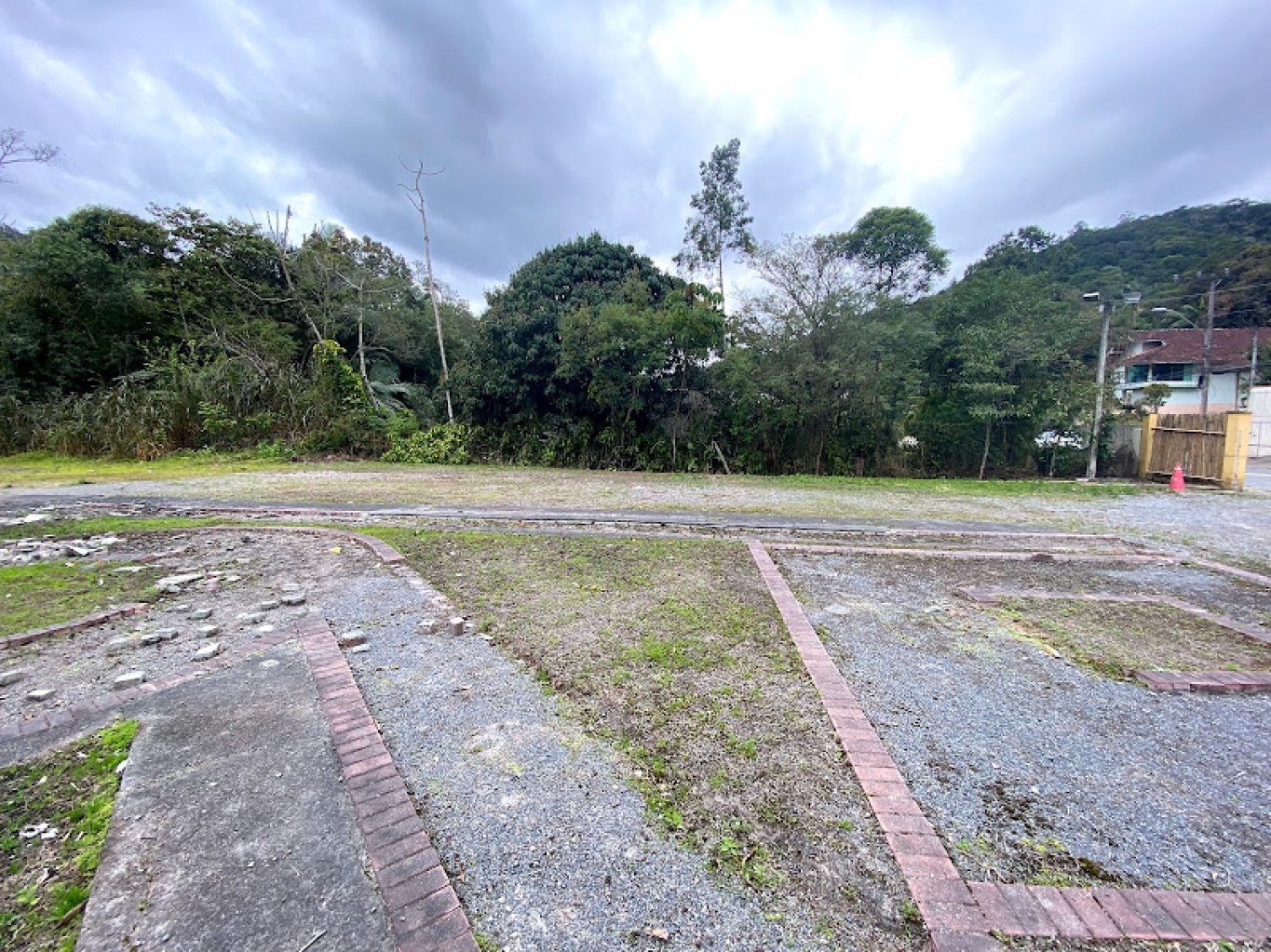 Oportunidade única para você que quer construir próximo ao Centro de Blumenau. Oferta exclusiva da Dinâmica Sul para você que procura uma grande oportunidade de levar a sua marca ao topo. — foto 7