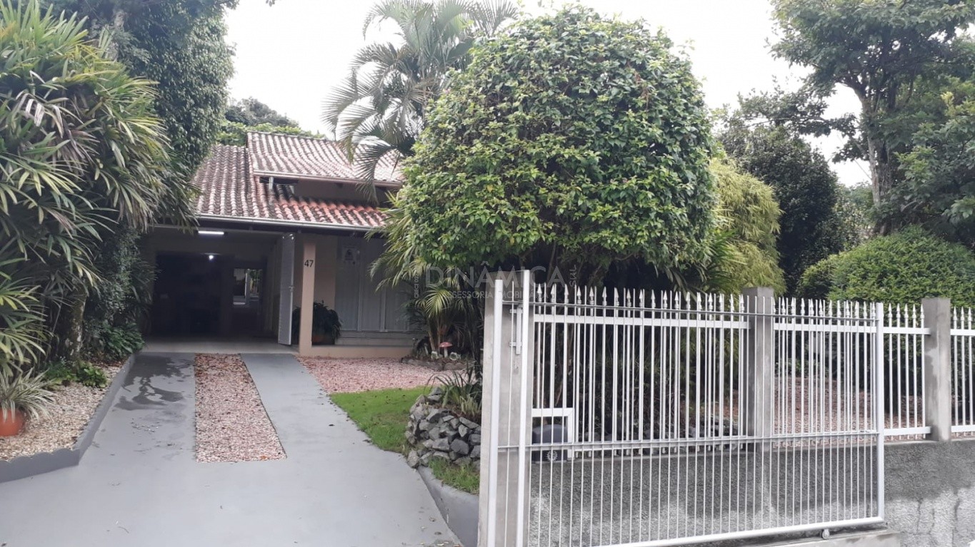 Casa à venda na Dinâmica sul, com 3 dormitórios e três vagas de garagens no bairro Itoupavazinha - Blumenau — foto 3